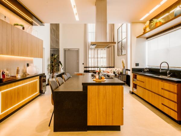 Modern modular kitchen design with smart storage by Get Furniture as the best furniture stores in Delhi