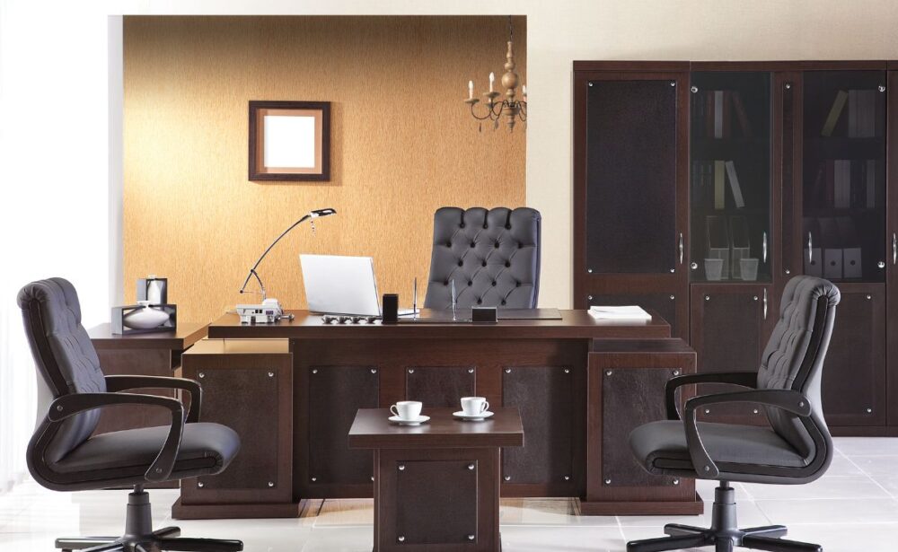 Elegant executive office setup by Get Furniture – Co-Working Space Furniture Manufacturer in India.